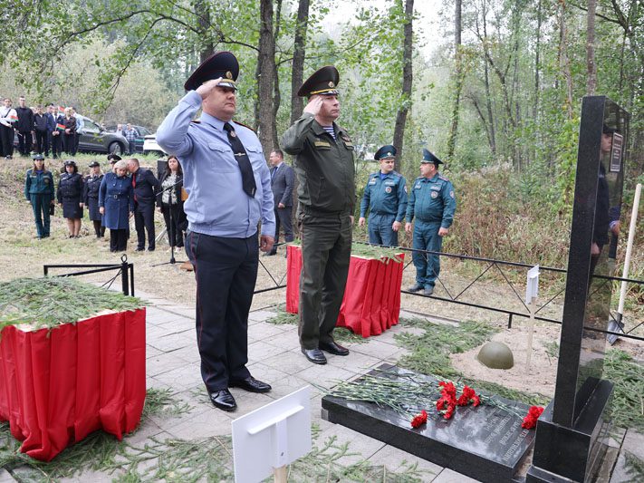 Состоялся автопробег в преддверии Дня освобождения Костюковичского района от немецко-фашистских захватчиков