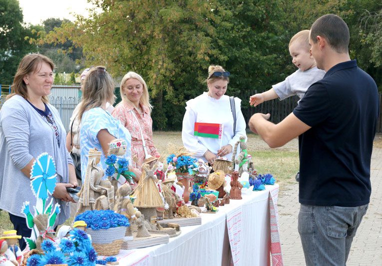 Костюковчане сплоченно отметили День народного единства