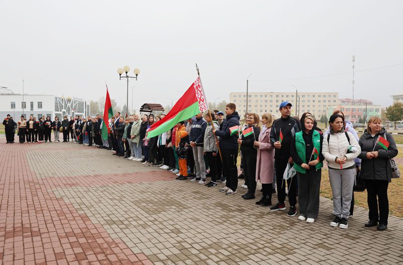 В Костюковичах прошел осенний легкоатлетический кросс среди трудовых коллективов