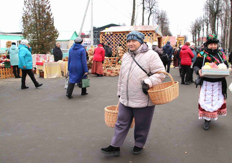 ФОТОФАКТ: Чем удивляли участники "Дожинок" в Климовичах