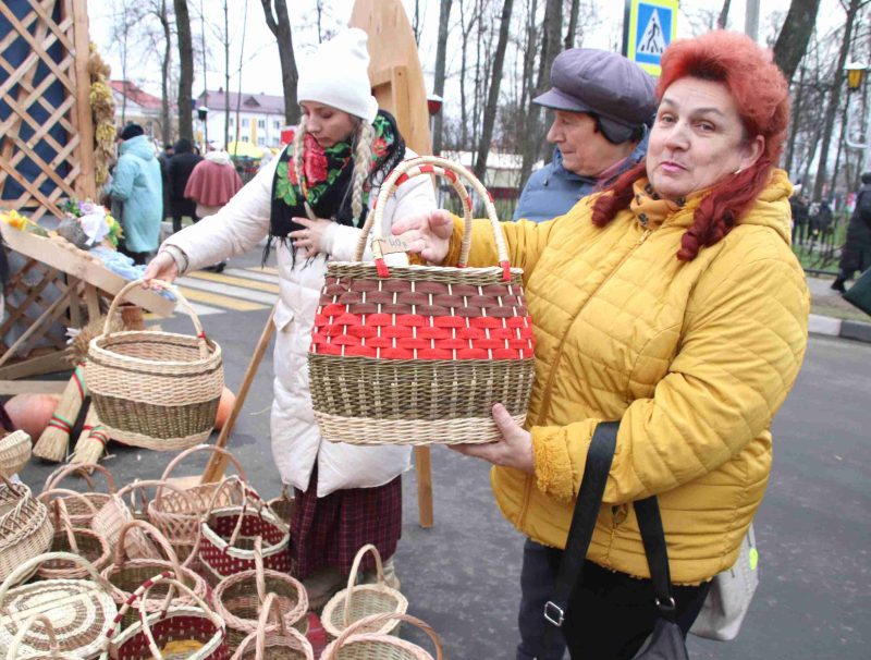 ФОТОФАКТ: Чем удивляли участники "Дожинок" в Климовичах