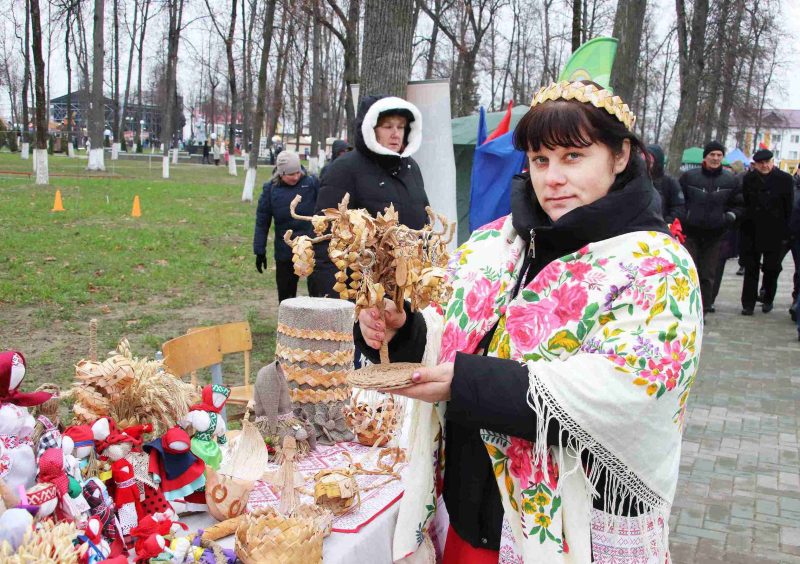 ФОТОФАКТ: Чем удивляли участники "Дожинок" в Климовичах