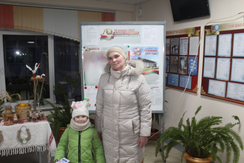 На Костюковичском участке для голосования №3 активно идет избирательный процесс