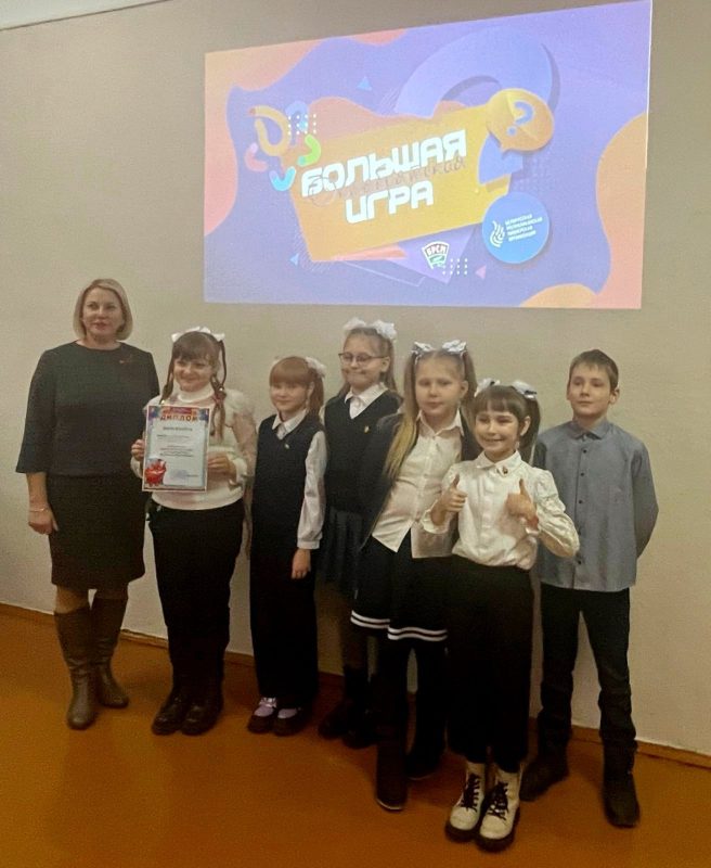 Октябрята и пионеры соревновались на районных этапах республиканских интеллектуально-развлекательных игр