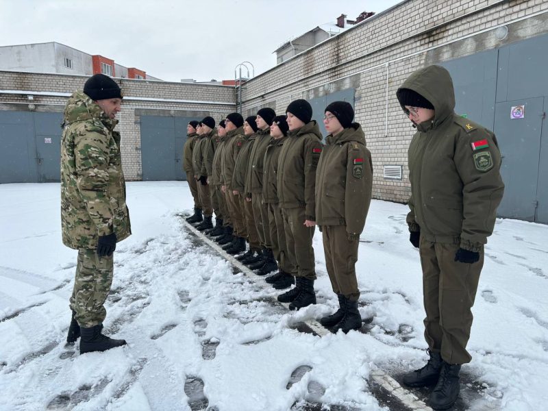 Фотофакт: Продолжаются занятия курсантов военно-патриотического клуба "Зубр"