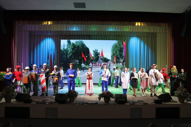 Фотофакт: в Костюковичах чествовали передовиков народного хозяйства