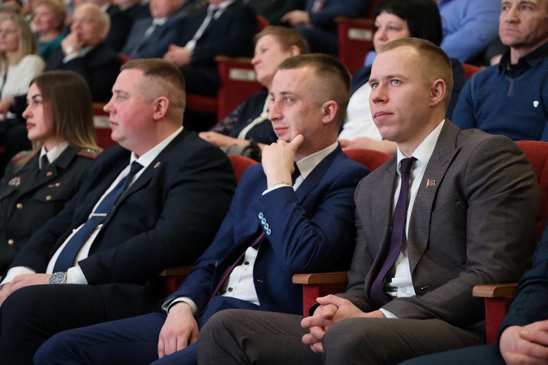 Фотофакт: в Костюковичах чествовали передовиков народного хозяйства