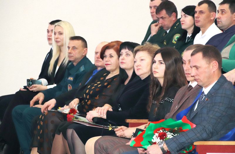 Фотофакт: в Костюковичах чествовали передовиков народного хозяйства