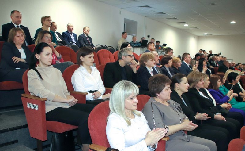 Фотофакт: в Костюковичах чествовали передовиков народного хозяйства