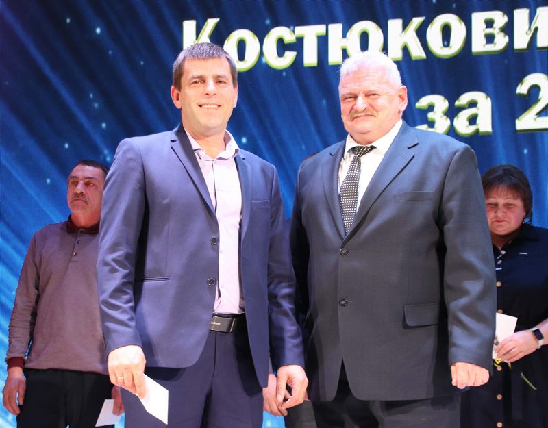 Фотофакт: в Костюковичах чествовали передовиков народного хозяйства