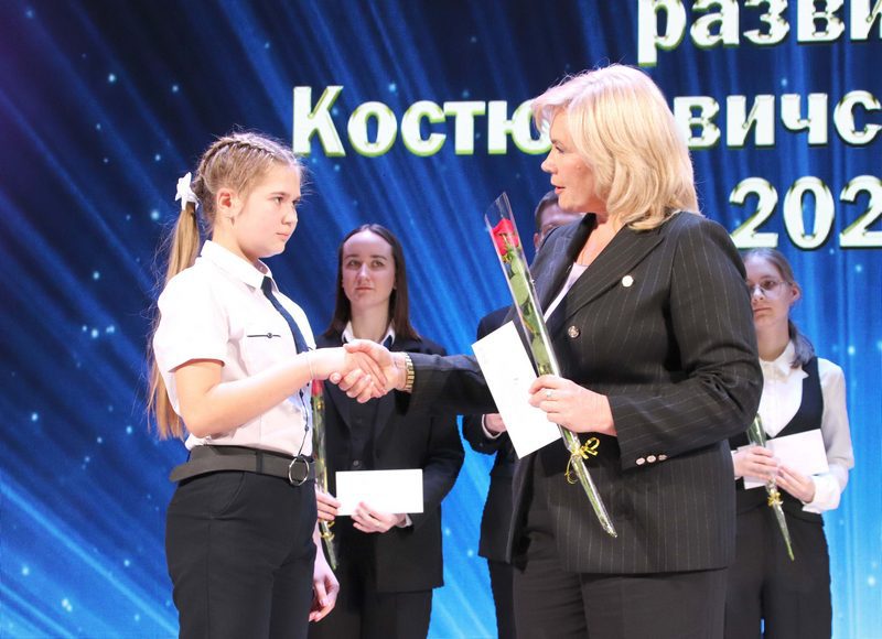 Фотофакт: в Костюковичах чествовали передовиков народного хозяйства