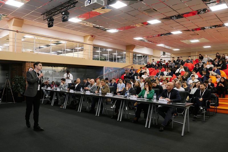 В Минске завершился масштабный конкурс digital-идей. Победителями Хакатона МТС стали студенты БНТУ и МГЛУ