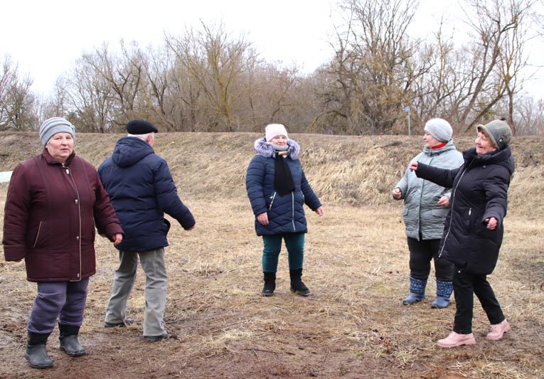 В канун Международного женского дня на «Липовом ручье» местные жители организовали настоящее гулянье