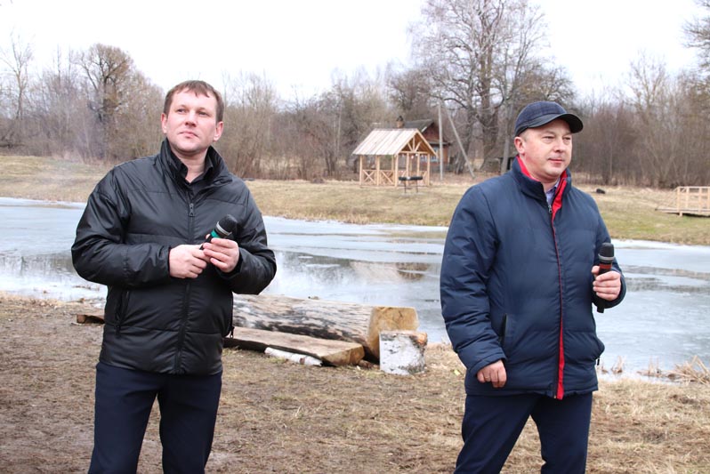 В канун Международного женского дня на «Липовом ручье» местные жители организовали настоящее гулянье