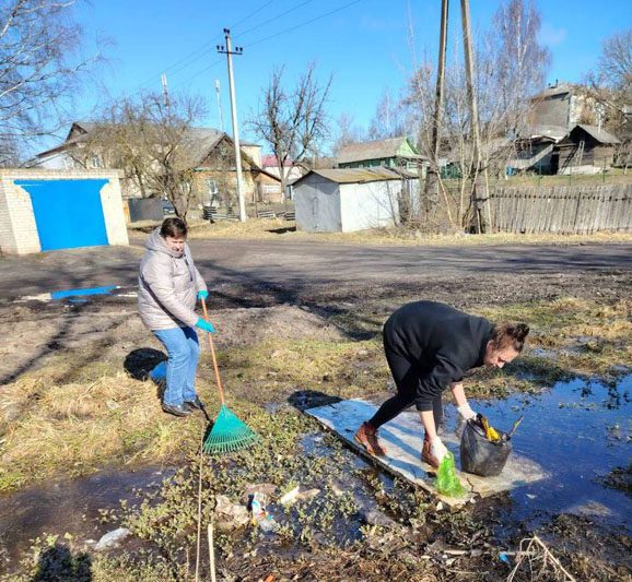 Время наводить чистоту! Редакция "ГК" участвует в субботнике Время наводить чистоту! Редакция "ГК" участвует в субботнике