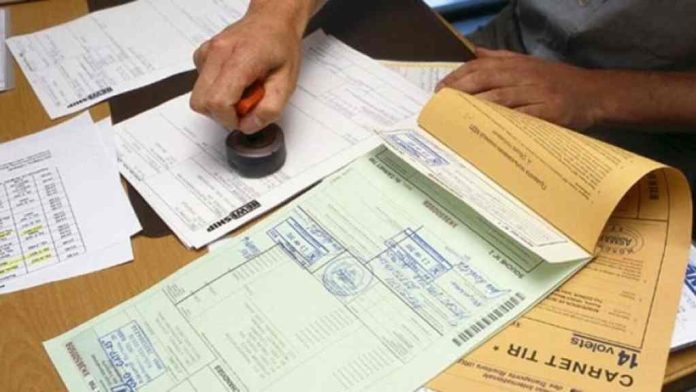 С 1 апреля вводится новый порядок заполнения таможенных документов