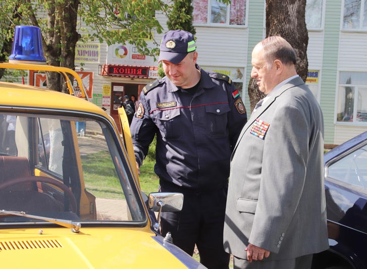 Фотофакт: Новобранцы клуба "Зубр" принесли клятву на верность Родине
