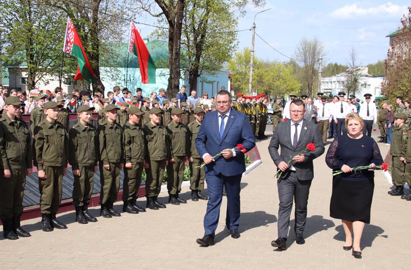 Фотофакт: Новобранцы клуба "Зубр" принесли клятву на верность Родине