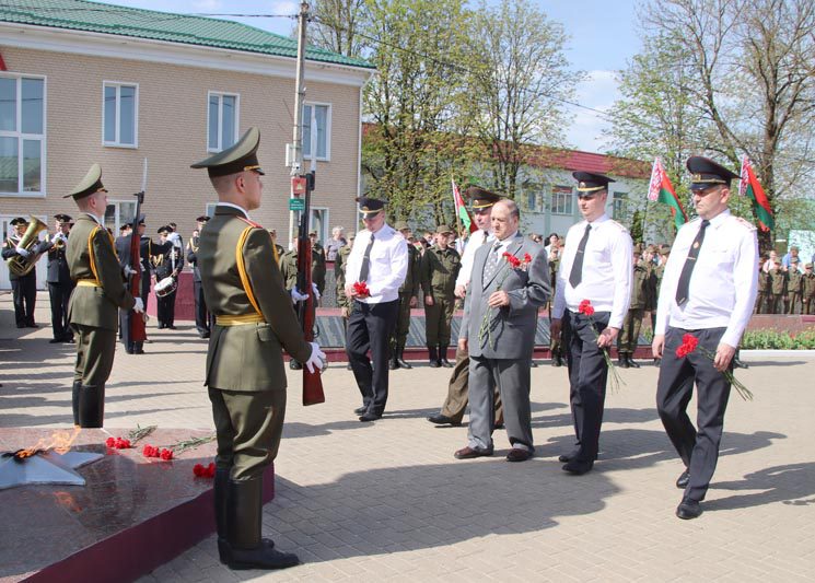 Фотофакт: Новобранцы клуба "Зубр" принесли клятву на верность Родине
