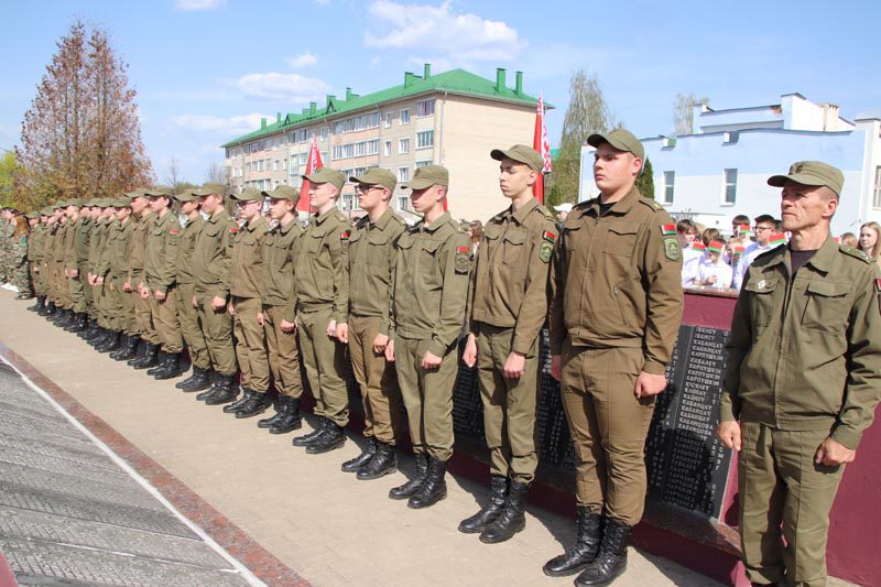 Фотофакт: Новобранцы клуба "Зубр" принесли клятву на верность Родине