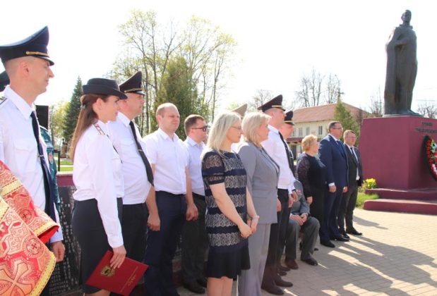 Фотофакт: Новобранцы клуба "Зубр" принесли клятву на верность Родине