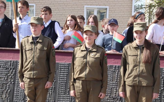 Фотофакт: Новобранцы клуба "Зубр" принесли клятву на верность Родине