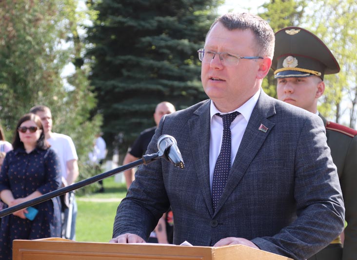 Фотофакт: Новобранцы клуба "Зубр" принесли клятву на верность Родине