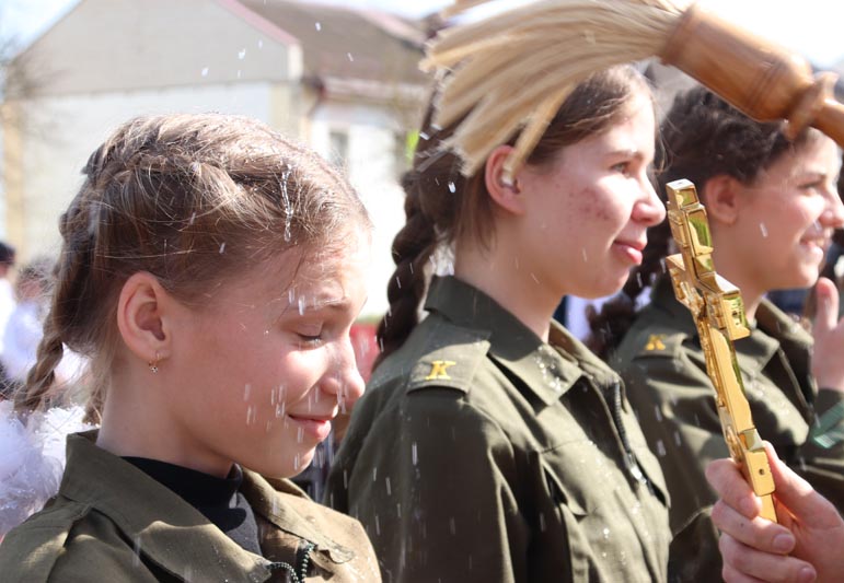 Фотофакт: Новобранцы клуба "Зубр" принесли клятву на верность Родине