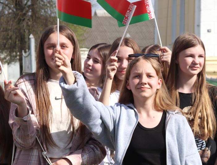 Фотофакт: Новобранцы клуба "Зубр" принесли клятву на верность Родине