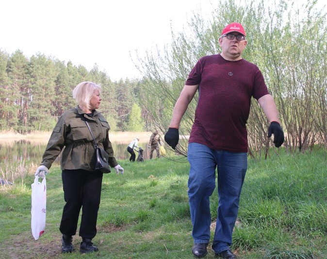 Молодежь Костюковщины приняла участие в акции «Беларусь синеокая» – масштабной экологической инициативе