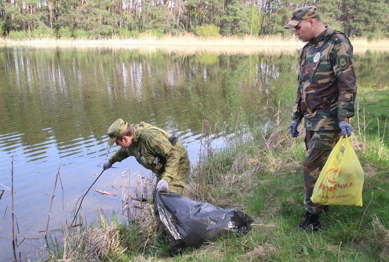 Молодежь Костюковщины приняла участие в акции «Беларусь синеокая» – масштабной экологической инициативе