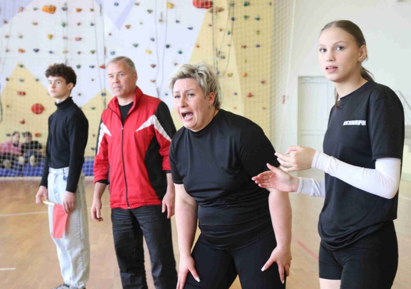 Костюковичские волейболистки стали победителями открытого турнира по волейболу