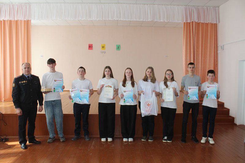 В Костюковичах прошел районный слет-конкурс отрядов ЮИД