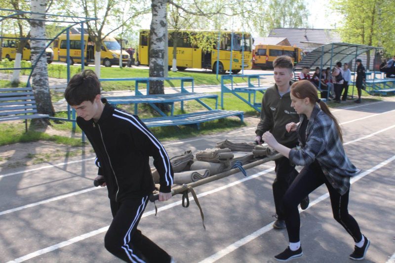 «Не шланг, а рукав!». 24 апреля в Костюковичах прошел зональный этап областного слета юных спасателей-пожарных «Не шланг, а рукав!». 24 апреля в Костюковичах прошел зональный этап областного слета юных спасателей-пожарных