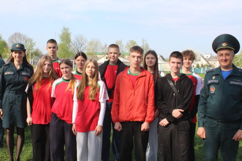 «Не шланг, а рукав!». 24 апреля в Костюковичах прошел зональный этап областного слета юных спасателей-пожарных «Не шланг, а рукав!». 24 апреля в Костюковичах прошел зональный этап областного слета юных спасателей-пожарных