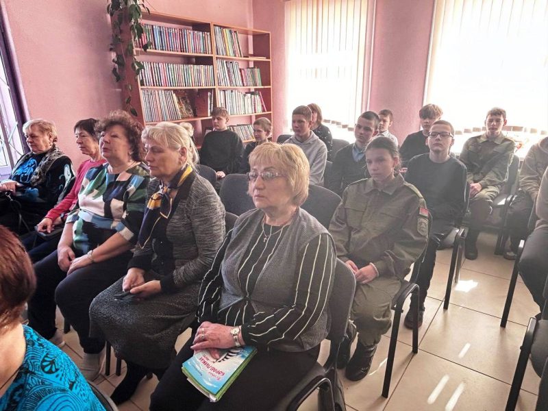 85-годдзе паэткі Любові Лягчылавай адзначылі ў раённай бібліятэцы