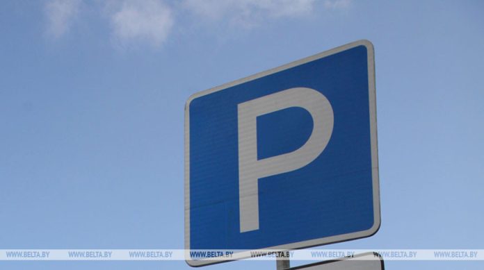 В Беларуси вводится новый порядок работы автопарковок и стоянок