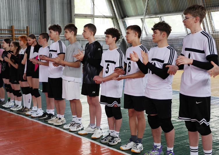 Работников спортивной отрасли и любителей спорта чествовали в Костюковичской ДЮСШ