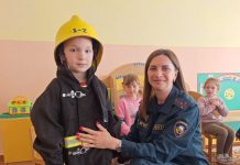 Юных жителей Муравилья спасатели обучили правилам безопасности