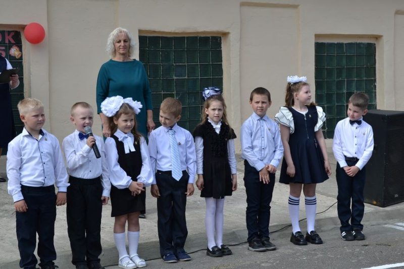 Самый радостный и долгожданный – последний звонок в средней школе № 1