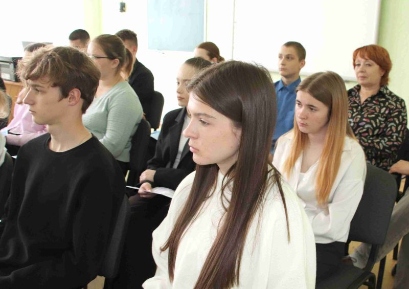 О профориентационной работе 30 апреля говорили в средней школе № 2