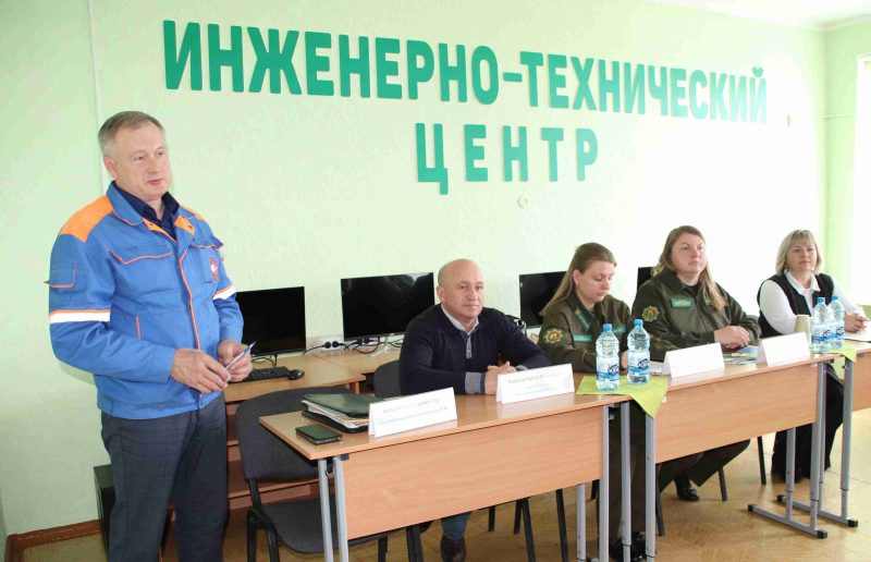 О профориентационной работе 30 апреля говорили в средней школе № 2