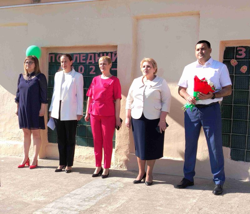 Их звездный час! Во взрослую жизнь отправились выпускники средней школы №1