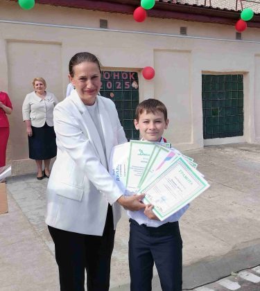 Их звездный час! Во взрослую жизнь отправились выпускники средней школы №1