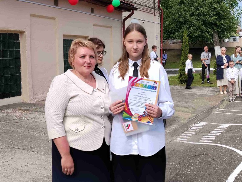 Их звездный час! Во взрослую жизнь отправились выпускники средней школы №1