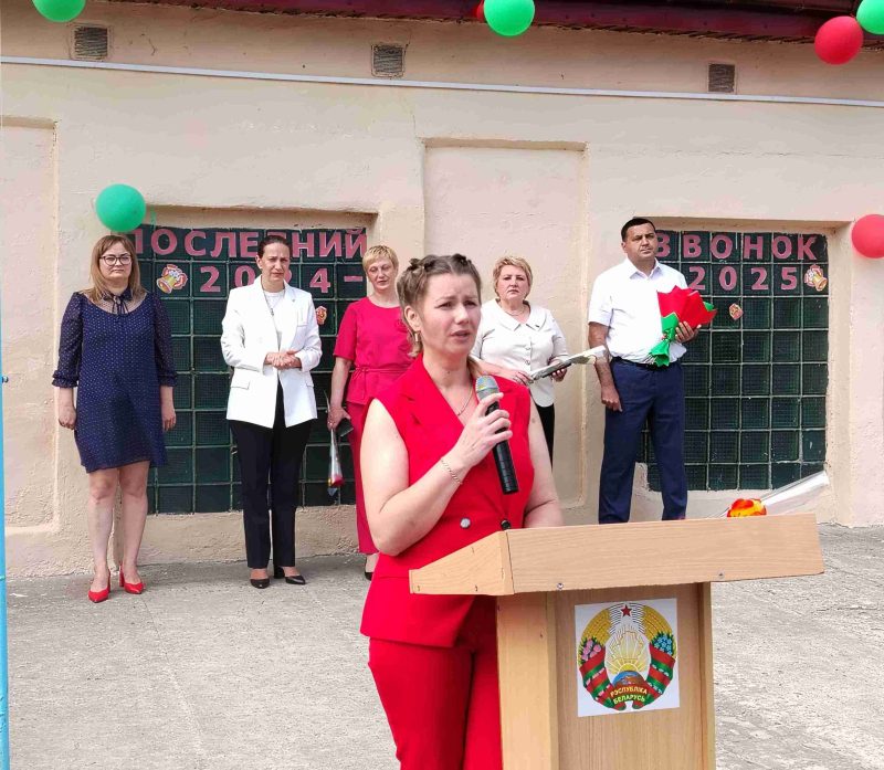 Их звездный час! Во взрослую жизнь отправились выпускники средней школы №1