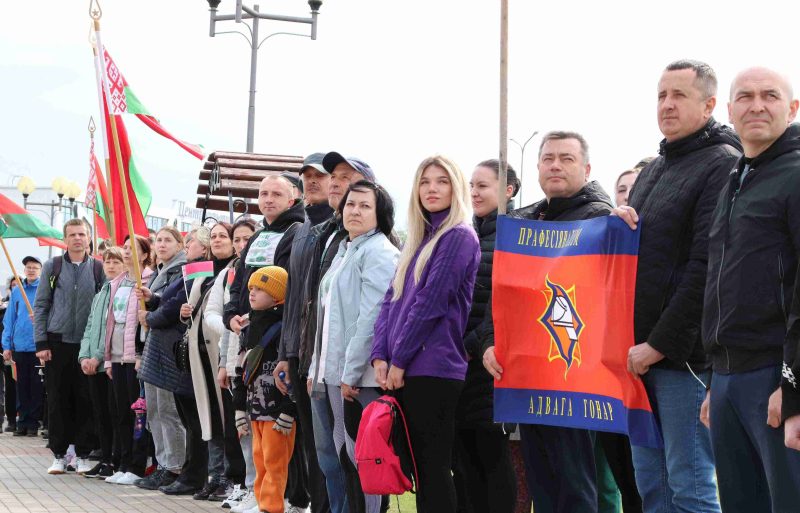 В Костюковичах прошел весенний легкоатлетический кросс