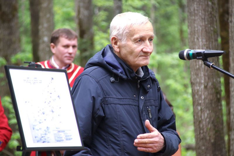 7 мая в деревне Осов открыли памятный знак в честь партизанского отряда № 45 «За Родину» 7 мая в деревне Осов открыли памятный знак в честь партизанского отряда № 45 «За Родину»