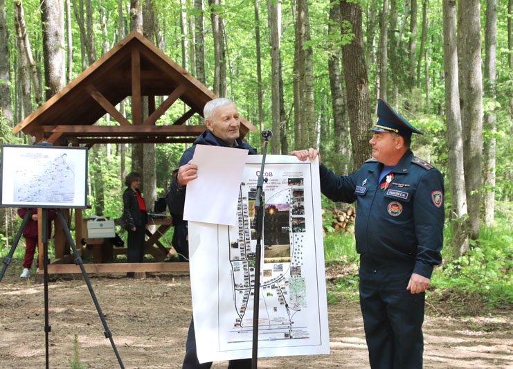 7 мая в деревне Осов открыли памятный знак в честь партизанского отряда № 45 «За Родину» 7 мая в деревне Осов открыли памятный знак в честь партизанского отряда № 45 «За Родину»