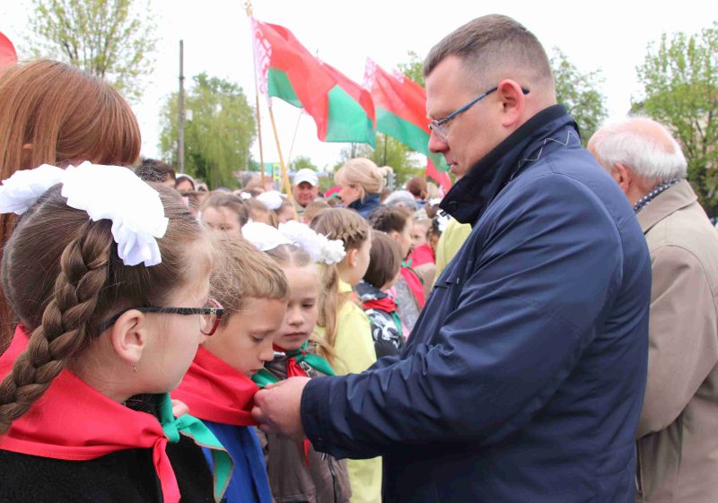 День Государственного флага, Государственного герба и Государственного гимна Республики Беларусь отмечают в Костюковичах День Государственного флага, Государственного герба и Государственного гимна Республики Беларусь отмечают в Костюковичах